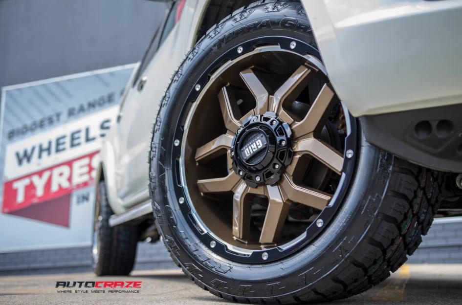 NISSAN NAVARA GD07 BRONZE